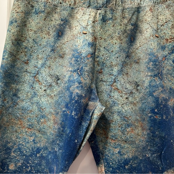 Soft Surroundings Blue and Brown Leggings - Picture 2 of 6